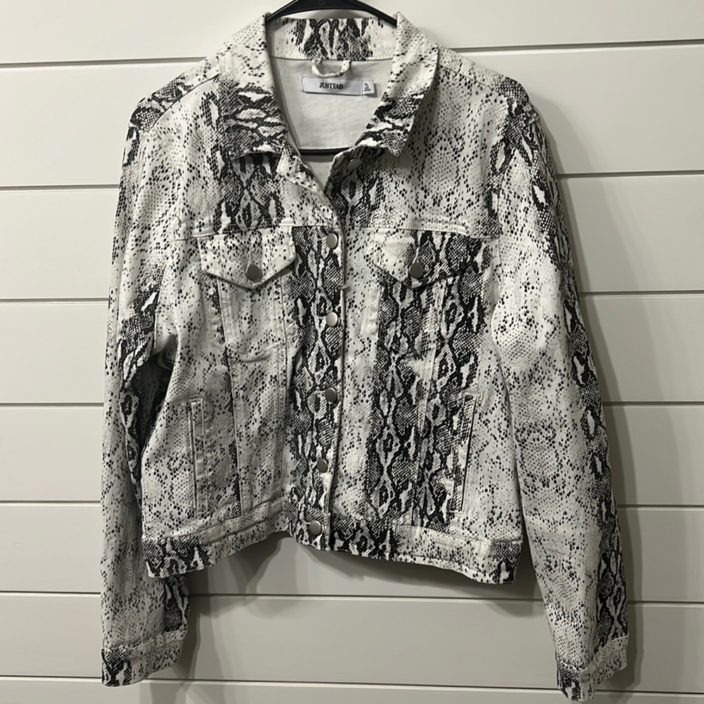 Just Fab Snake Print Jacket